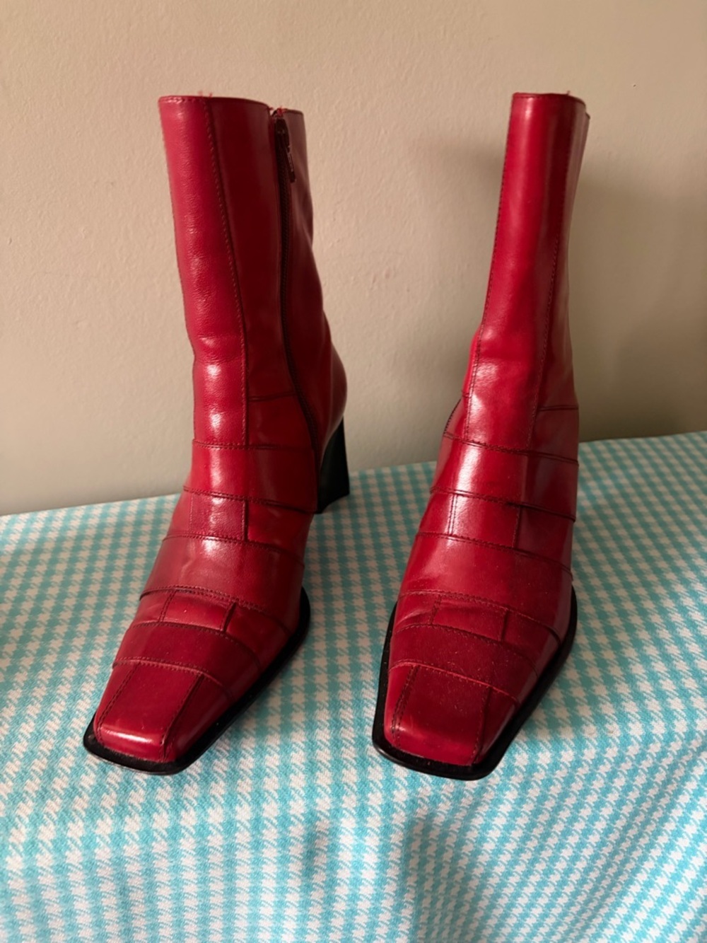 Bakers Red Leather Mid-Calf Block Heel Boots - Picture 2 of 4
